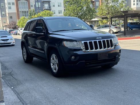 Used 2012 Jeep Grand Cherokee Laredo AWD/4WD image 7