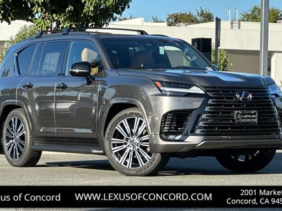 New 2026 Lexus LX 600 4WD w/ Appearance Package