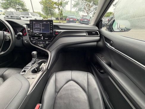 Used 2024 Toyota Camry XSE FWD image 20