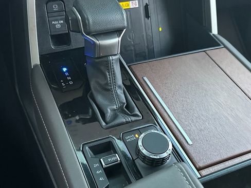 Used 2023 Toyota Tundra 1794 Edition image 27