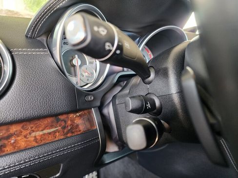 Used 2014 Mercedes-Benz SL 550 w/ Sport Wheel Package image 43