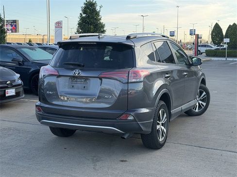 Used 2017 Toyota RAV4 XLE image 5