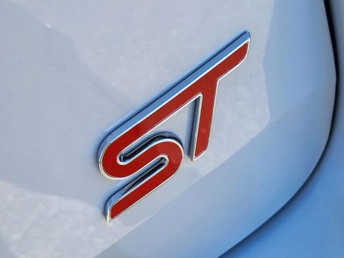 New 2026 Ford Explorer ST image 17