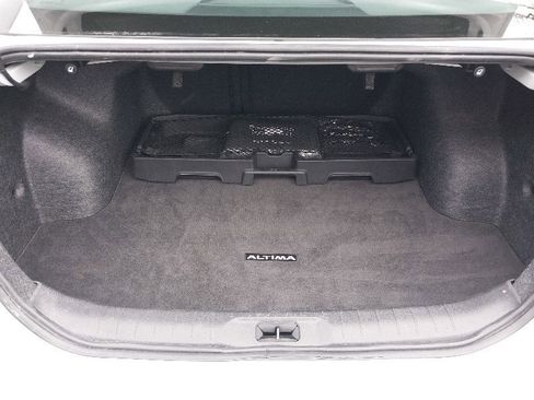 Used 2024 Nissan Altima 2.5 SV w/ SV Premium Package AWD/4WD image 15