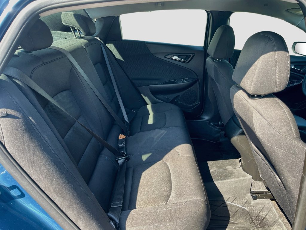Used 2025 Chevrolet Malibu RS w/ LPO, Floor Liner Package FWD image 24