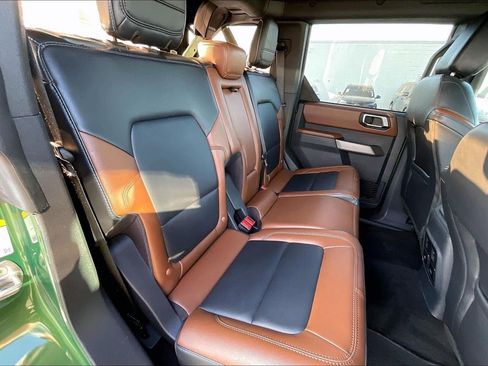 Used 2022 Ford Bronco Outer Banks w/ Sasquatch Package image 24