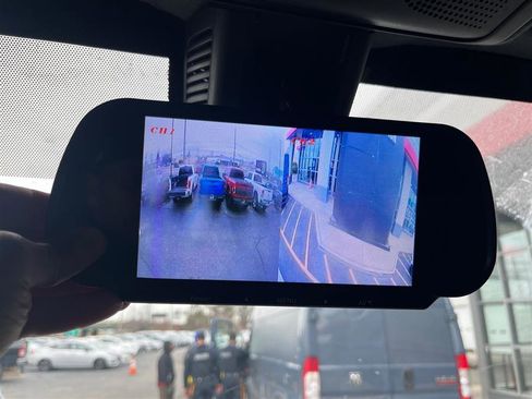 Used 2023 Mercedes-Benz Sprinter 2500 image 12