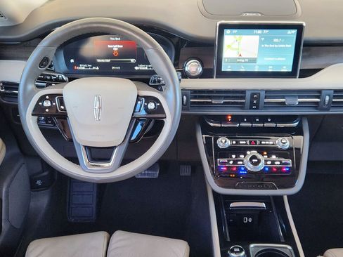 Used 2022 Lincoln Corsair Reserve w/ Equipment Group 201A image 25