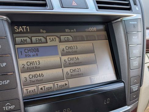 Used 2012 Lexus LS 460 AWD w/ Comfort Pkg image 27
