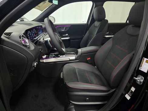 New 2026 Mercedes-Benz GLB 250 4MATIC image 13