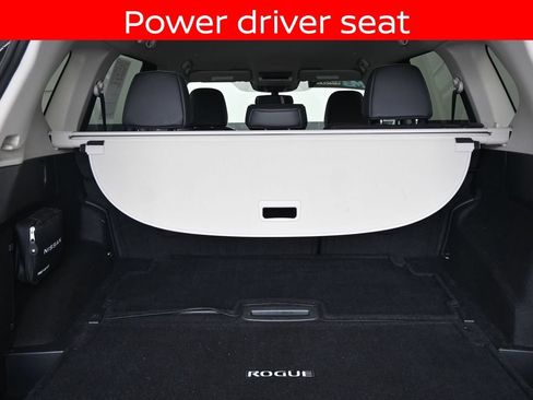 Used 2024 Nissan Rogue SL AWD/4WD image 18