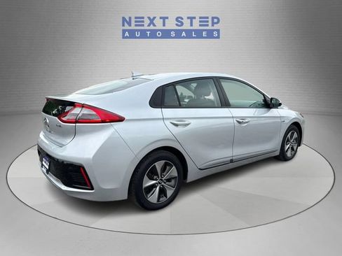 Used 2019 Hyundai Ioniq Electric FWD image 8