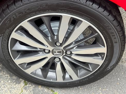 Used 2015 Honda Fit EX image 18