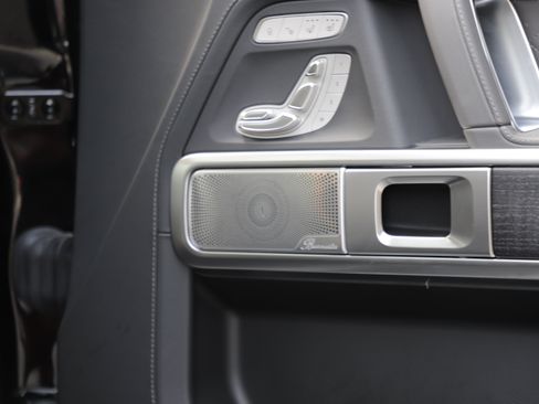 Used 2024 Mercedes-Benz G 550 image 12
