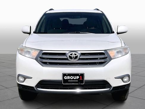 Used 2013 Toyota Highlander Plus image 4