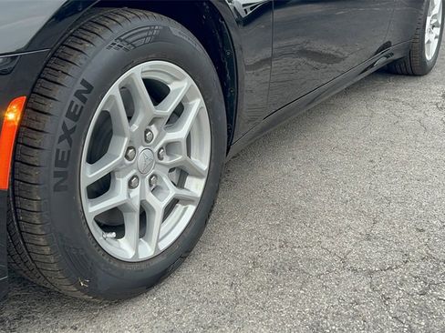 New 2025 Dodge Charger R/T w/ Quick Order Package 25M R/T image 9