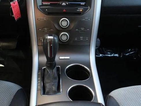 Used 2014 Ford Edge SEL w/ Equipment Group 205A image 16