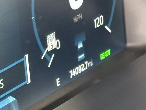 Used 2022 Ford F150 Limited AWD/4WD image 17