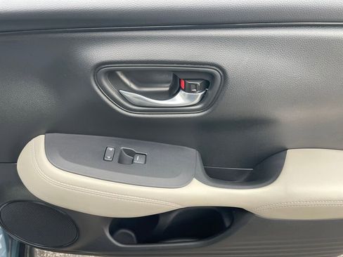 Used 2024 Honda HR-V LX image 30