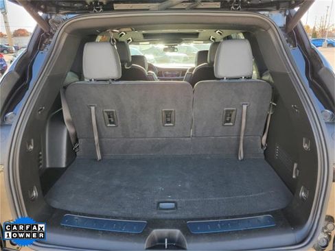 Used 2024 Buick Enclave Essence w/ Experience Buick Package image 8