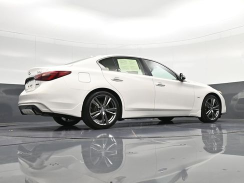 Used 2019 INFINITI Q50 Signature Edition w/ Cargo Package (L96) RWD image 27