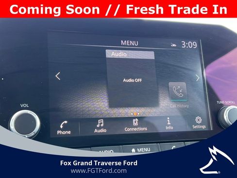 Used 2024 Nissan Pathfinder SV AWD/4WD image 19