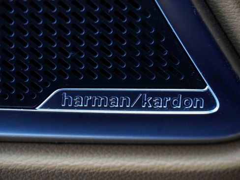 Used 2021 Kia Telluride SX w/ Nightfall Edition Package image 16