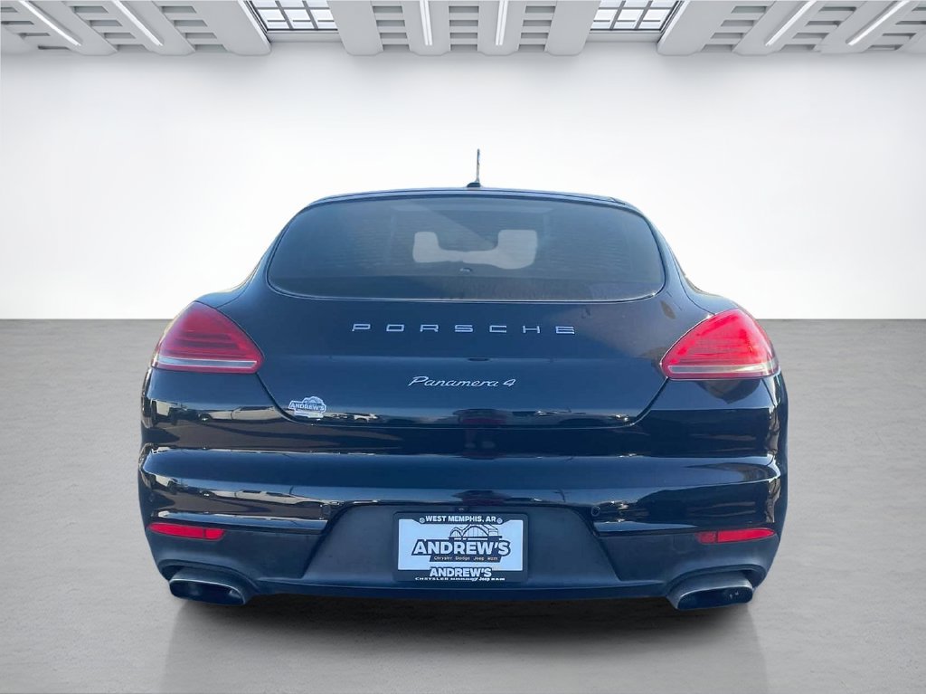 Used 2015 Porsche Panamera 4 w/ Premium Package Plus AWD/4WD image 5