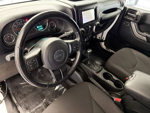 Used 2016 Jeep Wrangler Unlimited Sport w/ Quick Order Package 24S AWD/4WD image 7