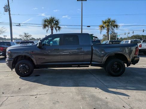 New 2026 RAM 3500 Limited AWD/4WD image 8