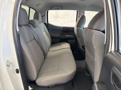 Used 2022 Toyota Tacoma SR5 image 43
