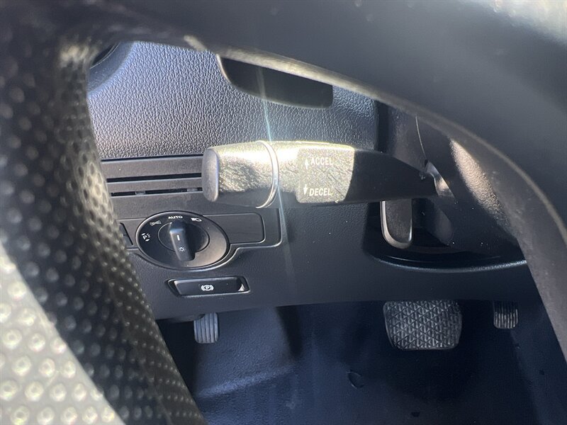 Used 2021 Mercedes-Benz Metris w/ Driver Efficiency Package image 19
