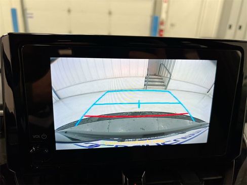 Used 2023 Toyota Corolla SE w/ Carpet Mat Package (TMS) image 15