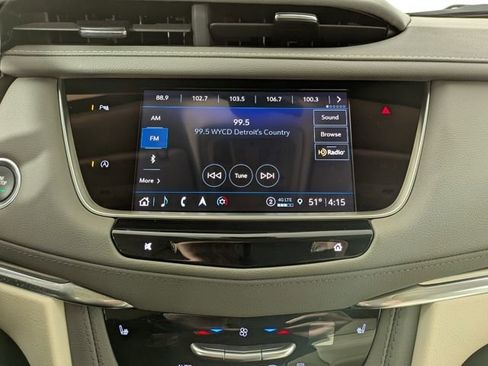 Certified 2024 Cadillac XT5 Premium Luxury FWD image 23