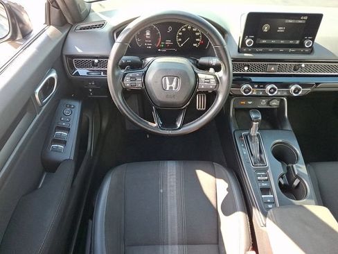 Used 2023 Honda Civic Sport image 11