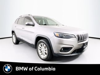 Used 2019 Jeep Cherokee Latitude w/ Popular Appearance Group image 1
