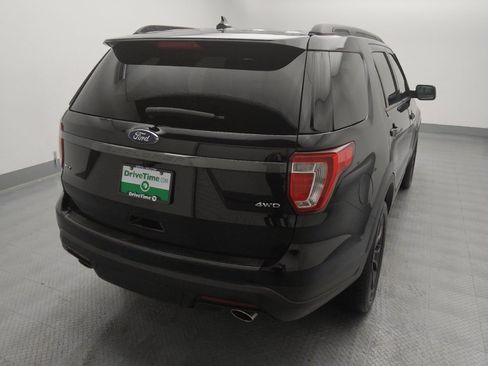 Used 2019 Ford Explorer XLT w/ Equipment Group 202A image 7