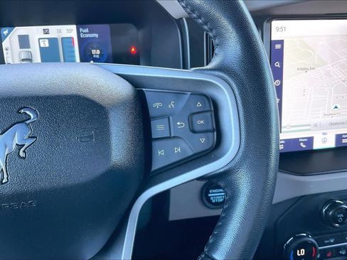 Used 2023 Ford Bronco Wildtrak image 24