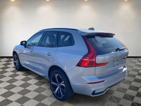 Used 2023 Volvo XC60 B5 Ultimate image 5