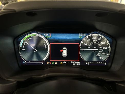 Certified 2025 Subaru Forester Touring w/ Touring Package image 19