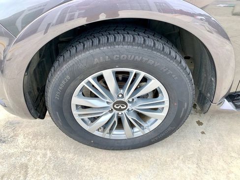 Used 2024 INFINITI QX80 Luxe AWD/4WD image 10