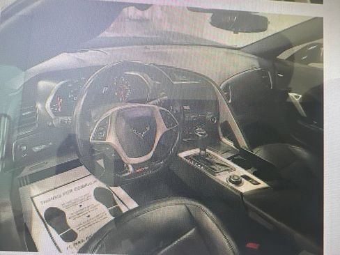 Used 2019 Chevrolet Corvette Z06 RWD image 5