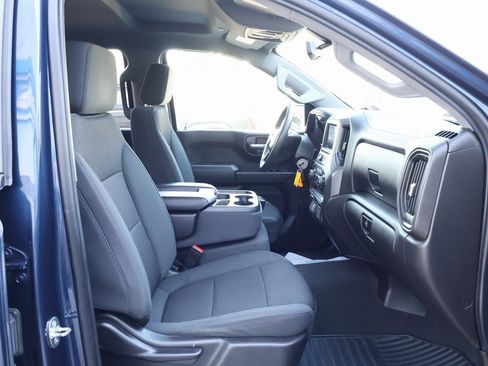 Used 2021 Chevrolet Silverado 1500 Custom image 32