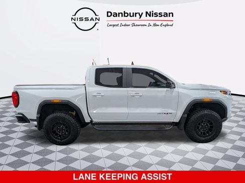 Used 2023 GMC Canyon AT4X AWD/4WD image 2