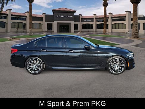 Used 2019 BMW 540i w/ M Sport Package RWD image 9