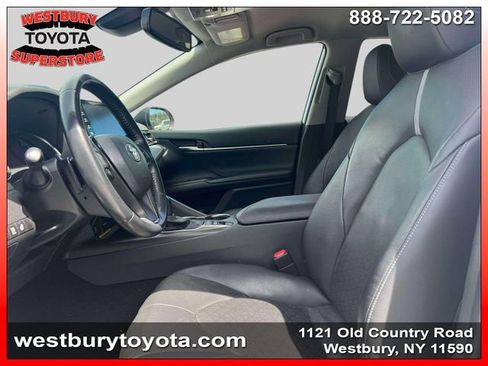 Used 2021 Toyota Camry XSE w/ Navigation Upgrade Package FWD image 15