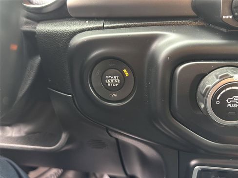 Used 2020 Jeep Gladiator Sport w/ Quick Order Package 24S image 24