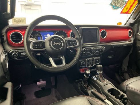 Used 2018 Jeep Wrangler Unlimited Rubicon AWD/4WD image 13