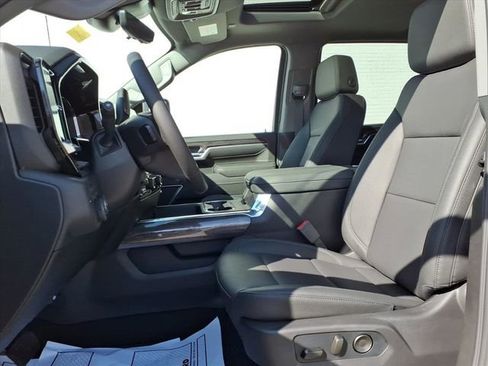 New 2026 Chevrolet Silverado 2500 LTZ w/ LTZ Premium Package image 9