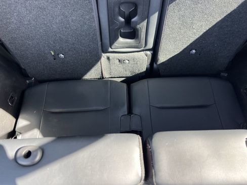 Used 2023 Mitsubishi Outlander SE image 33